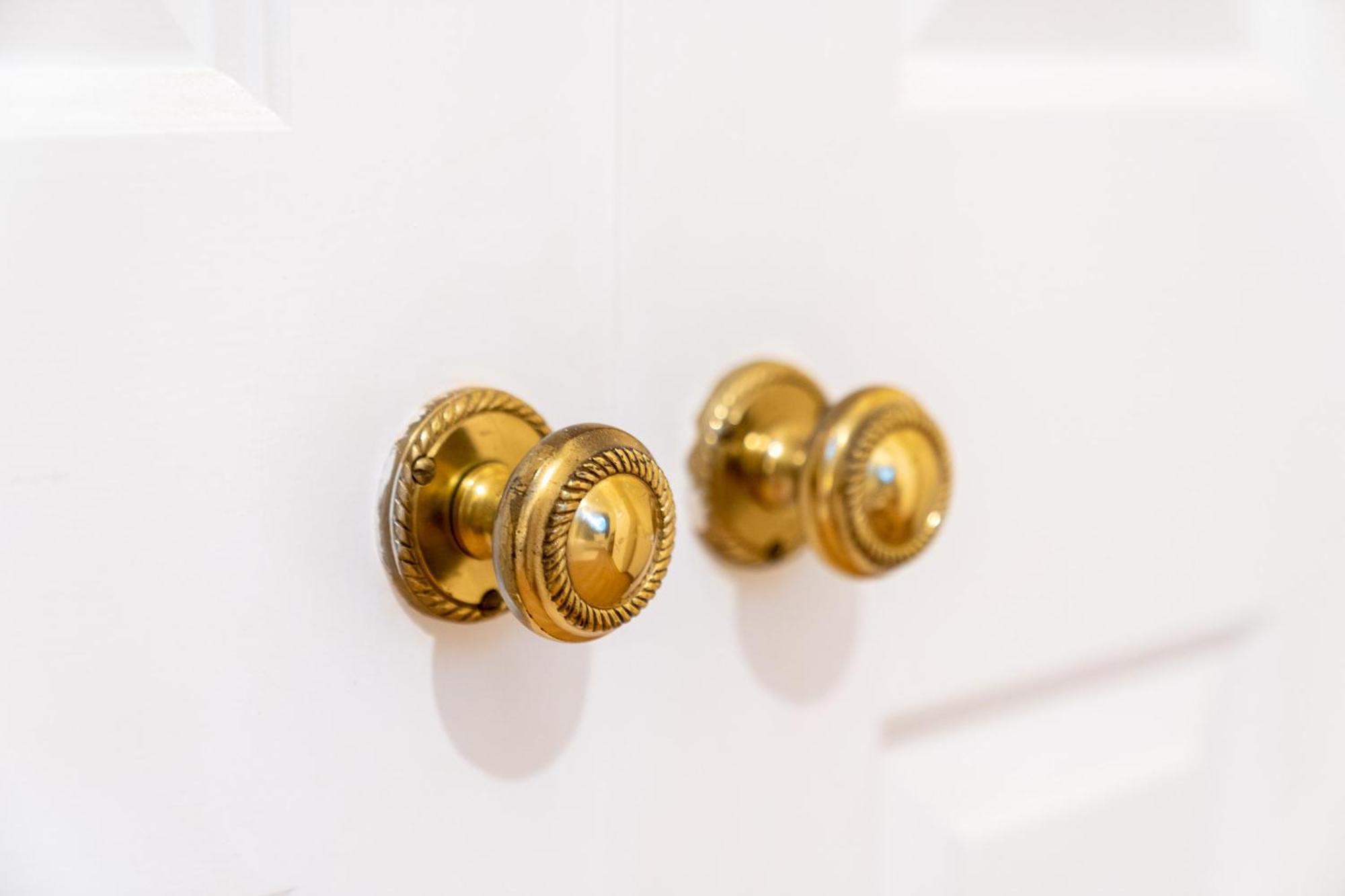 Luxury 3 Bedroom House - Harborne - Parking - Garden - Wifi & Netflix 122G バーミンガム エクステリア 写真